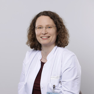 Dr. Daniela Schmitt